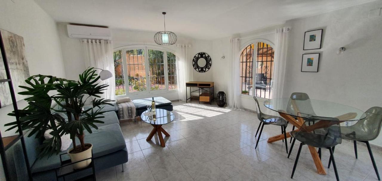 Cheerful 2-Bedroom Villa With Private Pool Calp Dış mekan fotoğraf