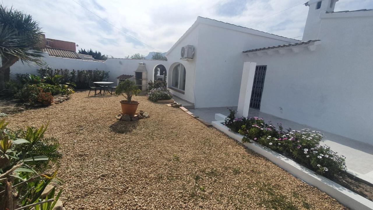 Cheerful 2-Bedroom Villa With Private Pool Calp Dış mekan fotoğraf