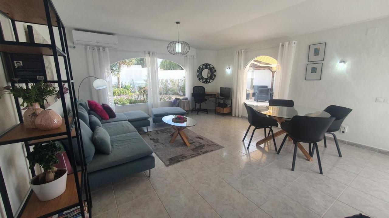 Cheerful 2-Bedroom Villa With Private Pool Calp Dış mekan fotoğraf